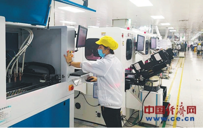 一線調(diào)查 外貿(mào)企業(yè)如何利用計(jì)算機(jī)系統(tǒng)服務(wù)應(yīng)對(duì)“訂單荒”